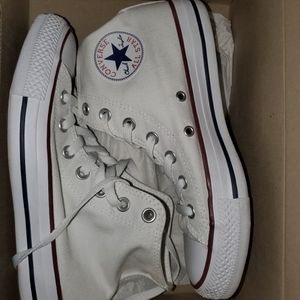 Women's Hightop Converse size 7.0